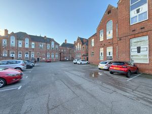 Photo 7- click for photo gallery